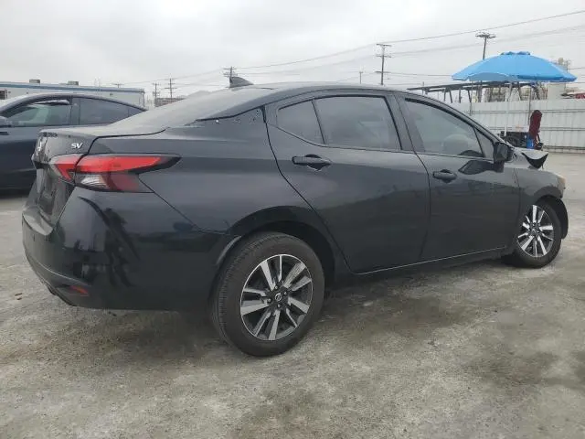 2021 NISSAN VERSA SV  
