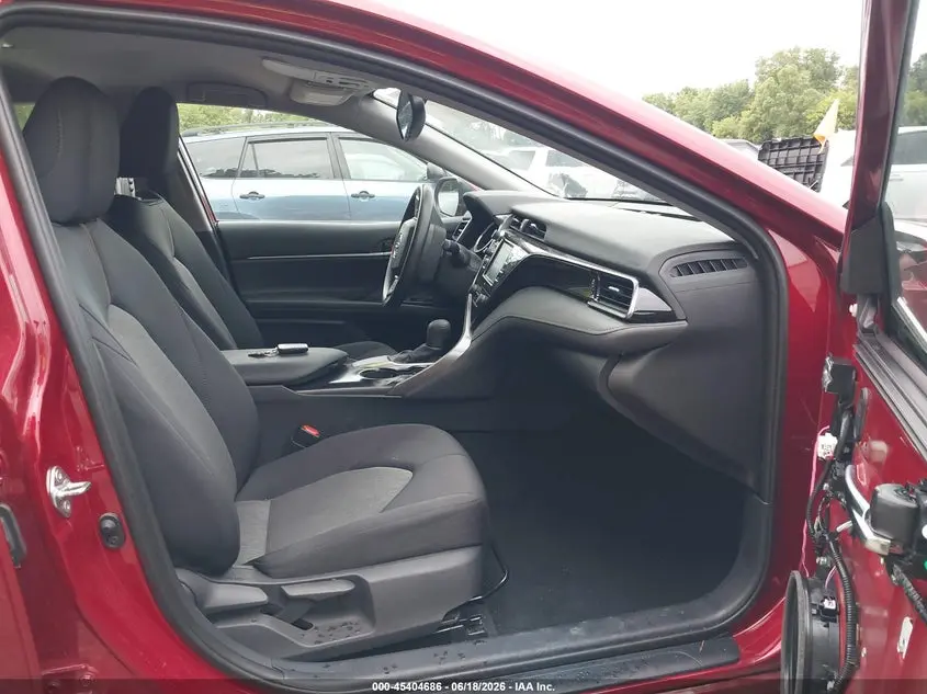 2020 TOYOTA CAMRY LE