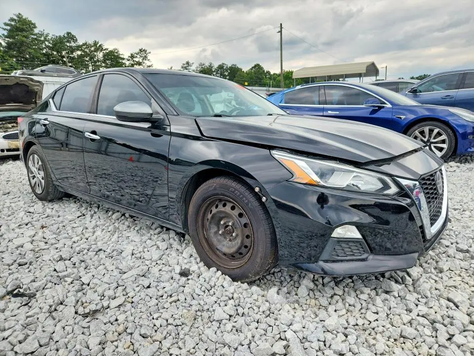2020 NISSAN ALTIMA S  