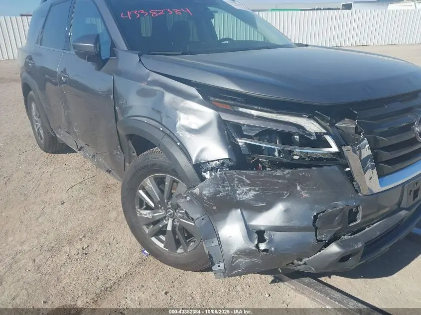 2022 NISSAN PATHFINDER SV 2WD
