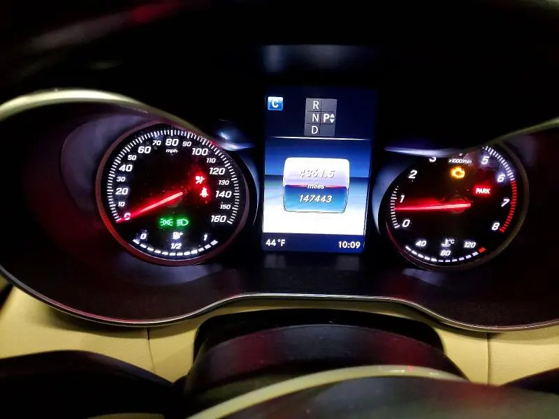 2016 MERCEDES-BENZ C 300  