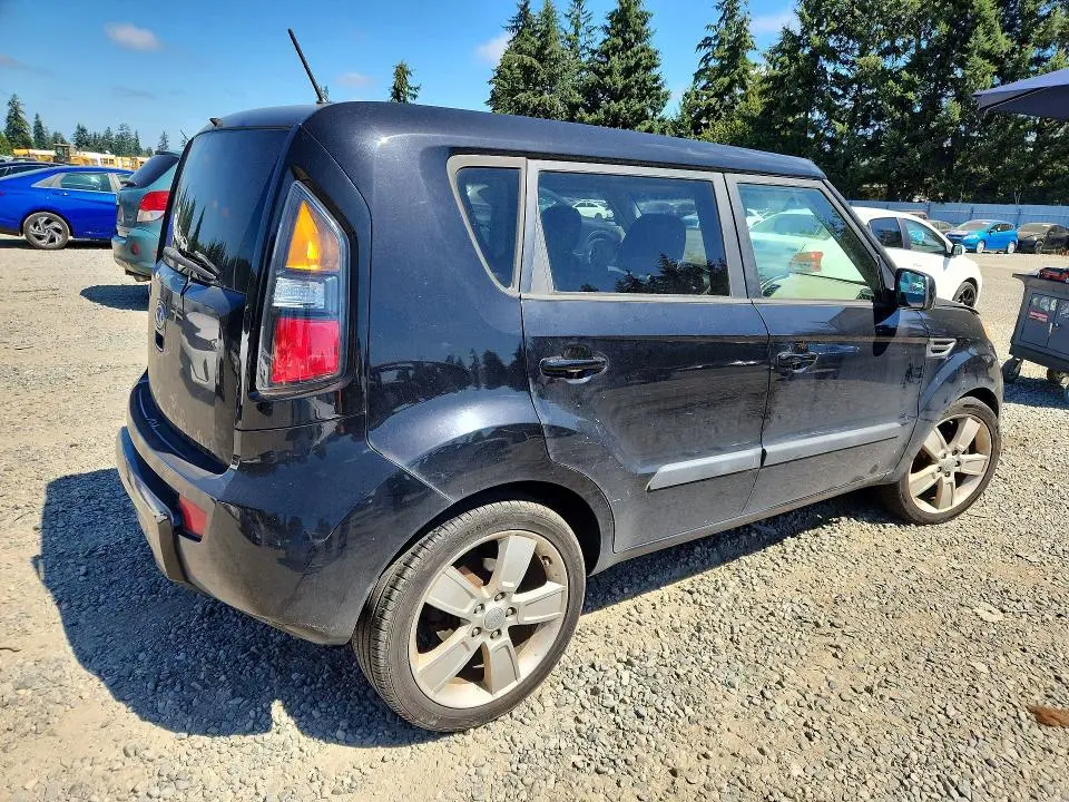 2011 KIA SOUL !  