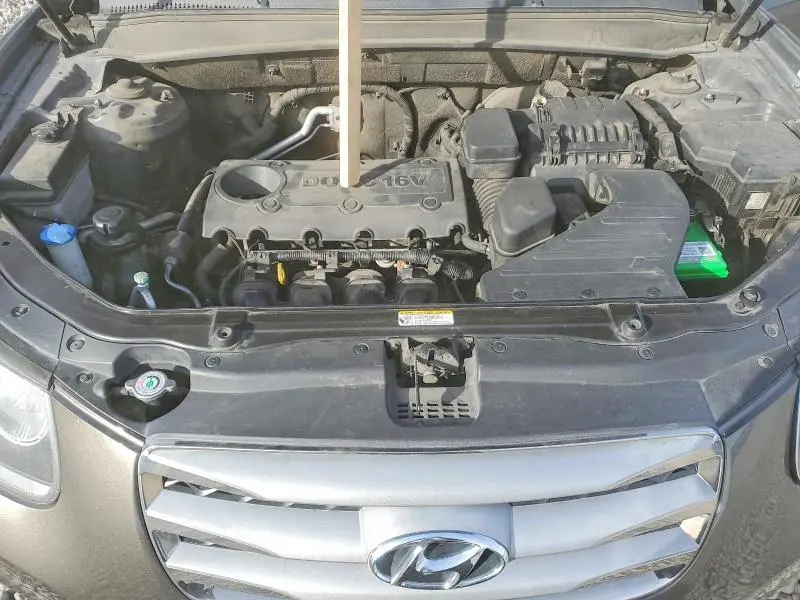 2012 HYUNDAI SANTA FE GLS  