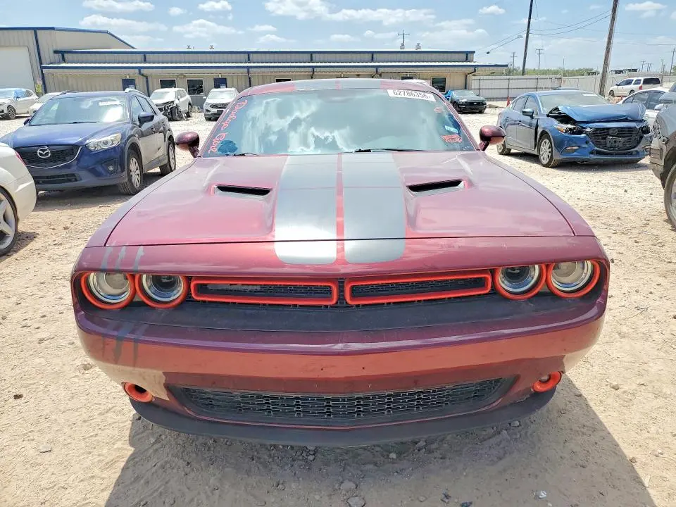 2022 DODGE CHALLENGER SXT  