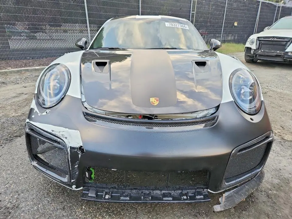 2018 PORSCHE 911 GT2 RS  