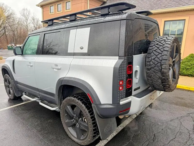 2020 LAND ROVER DEFENDER 110 1ST EDITION  