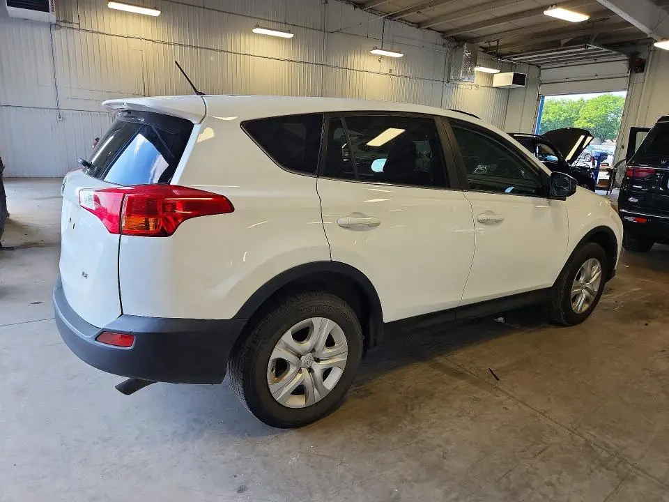 2014 TOYOTA RAV4 LE  
