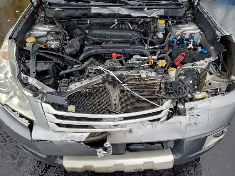 2010 SUBARU OUTBACK 2.5I LIMITED  