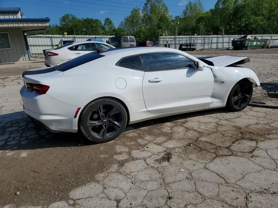 2019 CHEVROLET CAMARO LT  