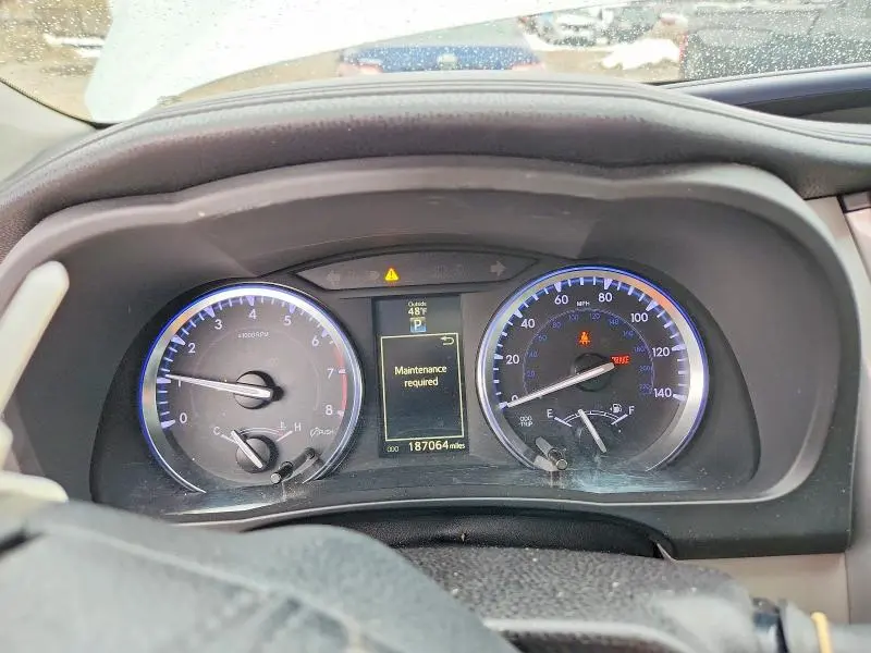 2014 TOYOTA HIGHLANDER XLE  