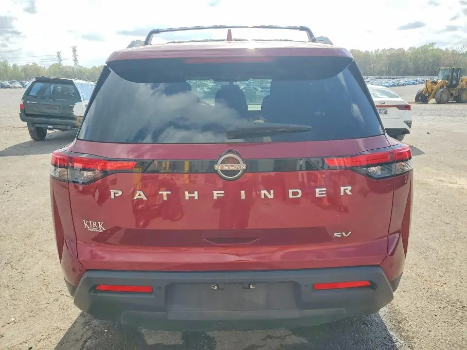 2023 NISSAN PATHFINDER SV  
