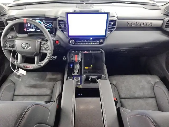 2025 TOYOTA TUNDRA CREWMAX LIMITED  