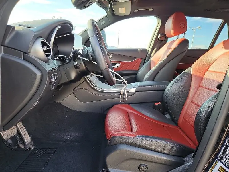 2021 MERCEDES-BENZ GLC 300 4MATIC  