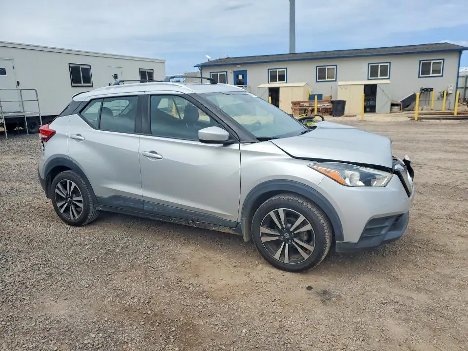 2019 NISSAN KICKS SV  