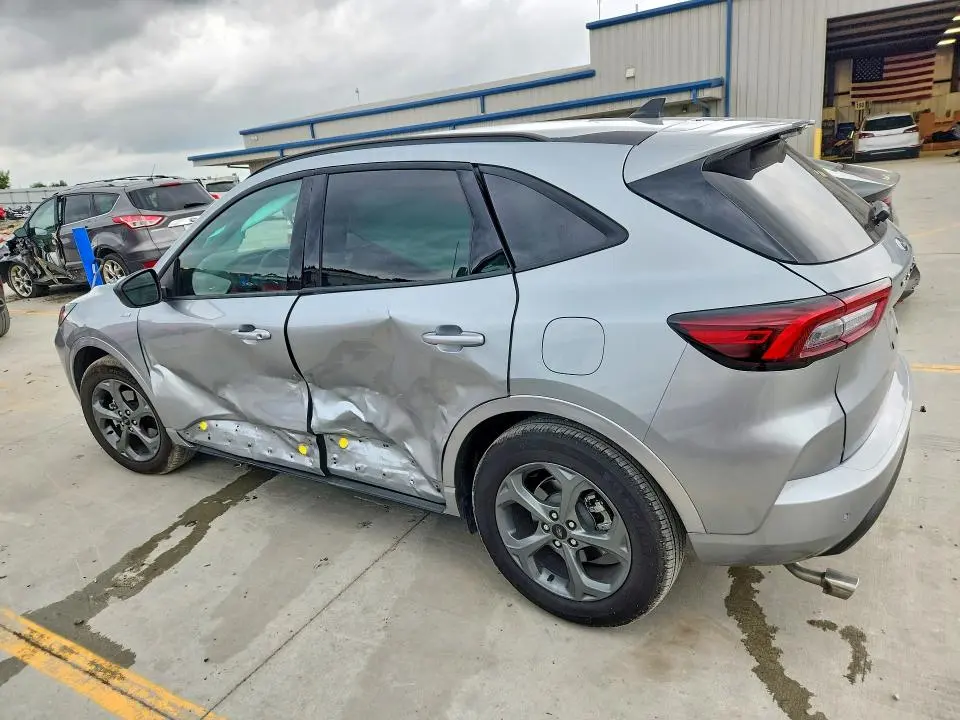 2024 FORD ESCAPE ST LINE  