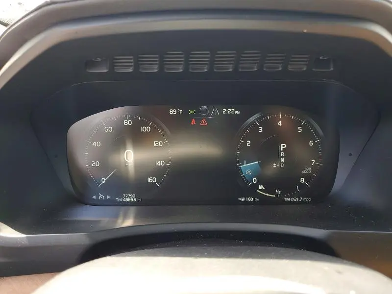 2016 VOLVO XC90 T6  
