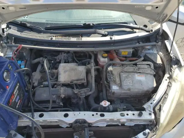 2013 TOYOTA PRIUS C   