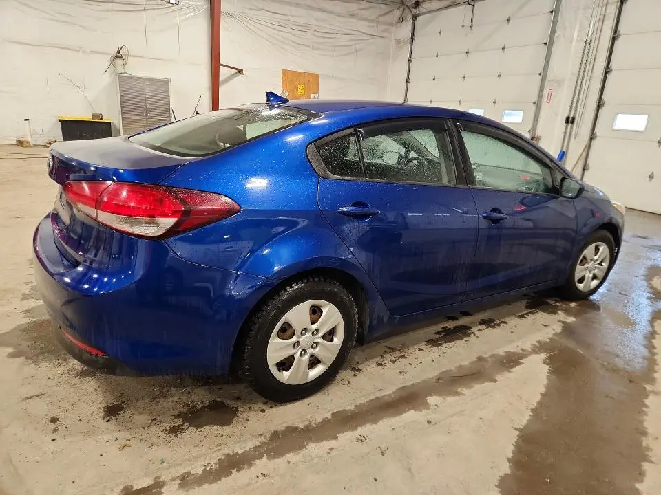 2018 KIA FORTE LX  