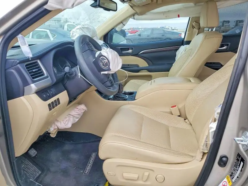 2016 TOYOTA HIGHLANDER LIMITED PLATINUM  