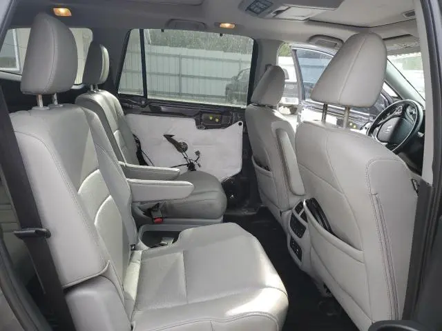 2016 HONDA PILOT ELITE  