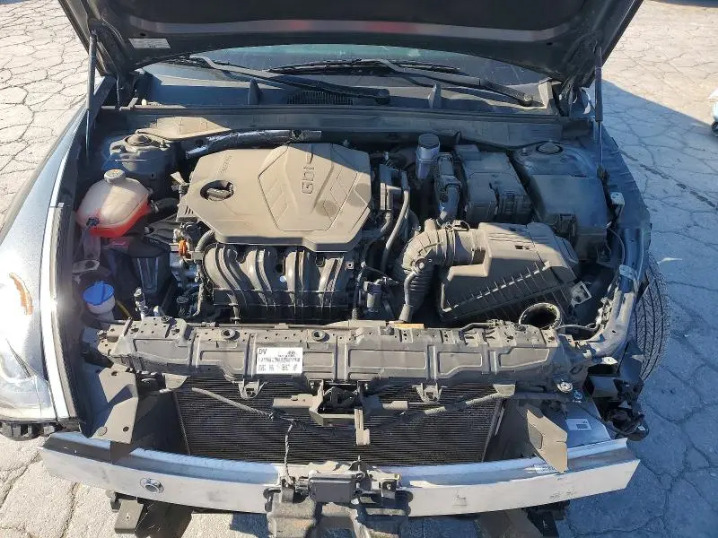 2022 HYUNDAI SONATA SEL  