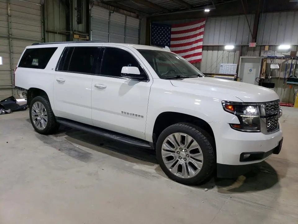 2016 CHEVROLET SUBURBAN C1500 LT  