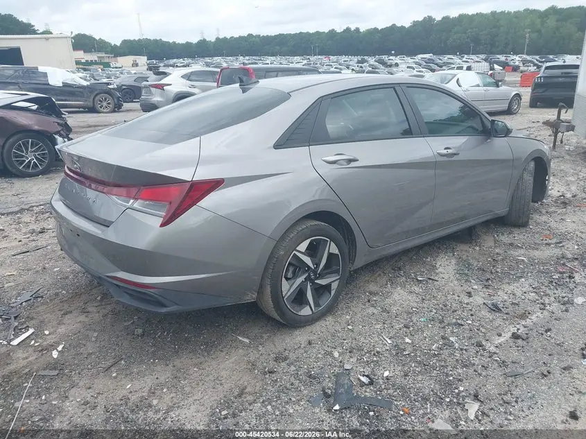 2023 HYUNDAI ELANTRA SEL