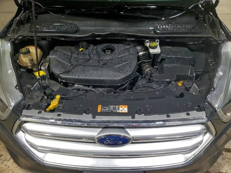 2017 FORD ESCAPE TITANIUM  