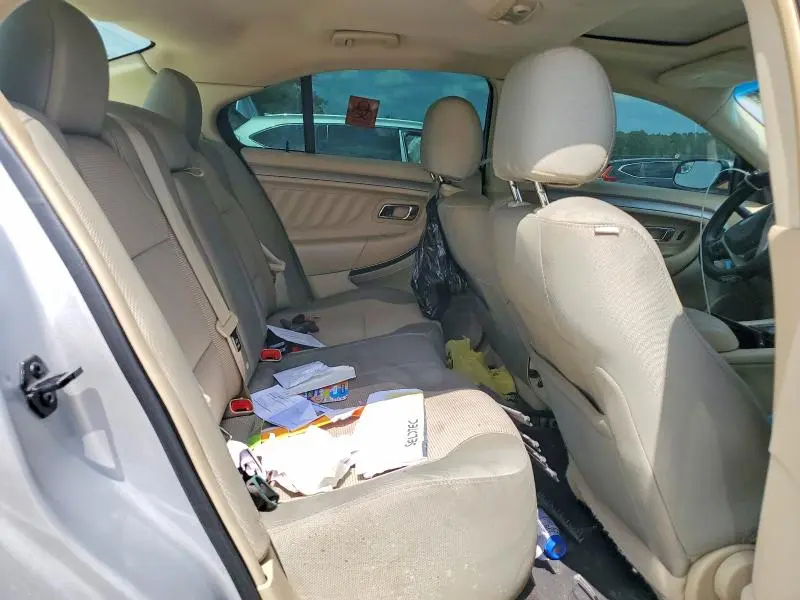 2015 FORD TAURUS SEL  