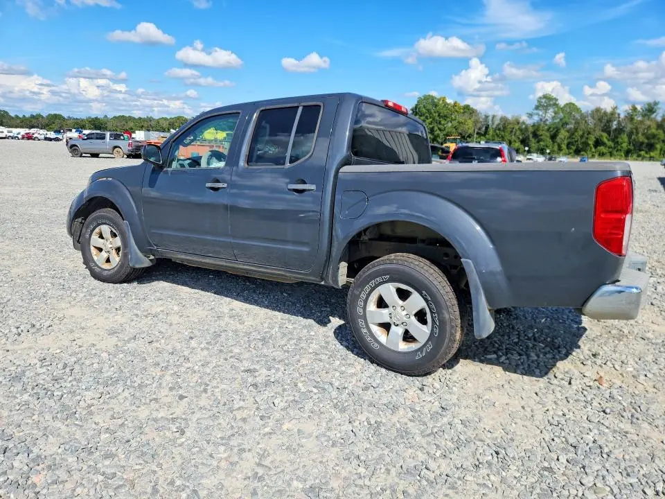 2012 NISSAN FRONTIER S  