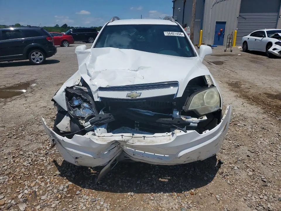 2014 CHEVROLET CAPTIVA LT  