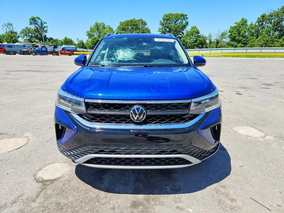 2024 VOLKSWAGEN TAOS SE  