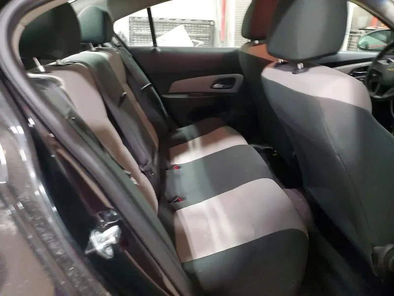 2012 CHEVROLET CRUZE LS  