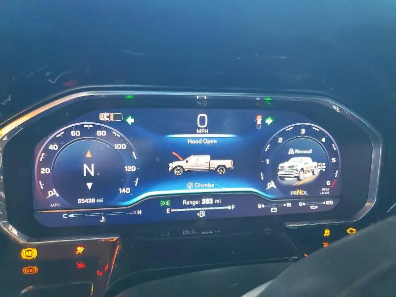 2024 CHEVROLET SILVERADO K1500 LT  