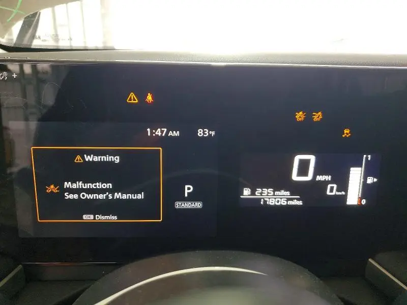 2025 NISSAN KICKS S  