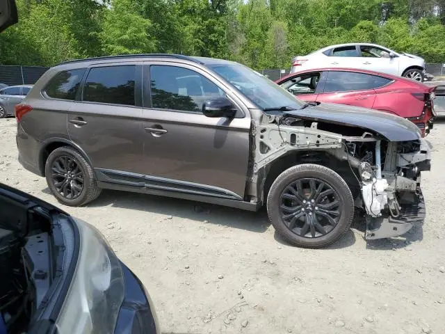 2018 MITSUBISHI OUTLANDER SE  