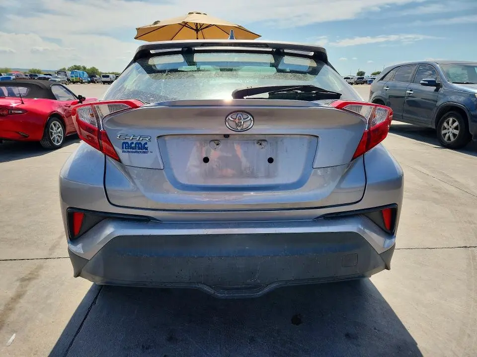 2018 TOYOTA C-HR XLE  