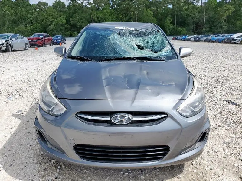 2015 HYUNDAI ACCENT GLS  