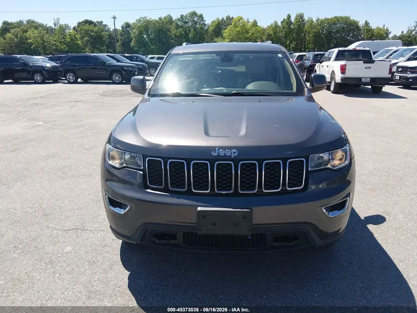 2019 JEEP GRAND CHEROKEE LAREDO E 4X4
