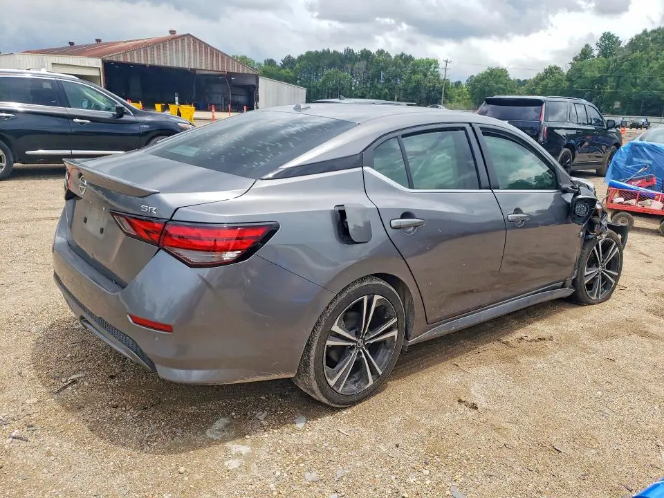 2021 NISSAN SENTRA SR  
