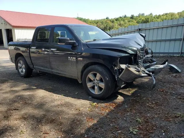 2015 RAM 1500 SLT