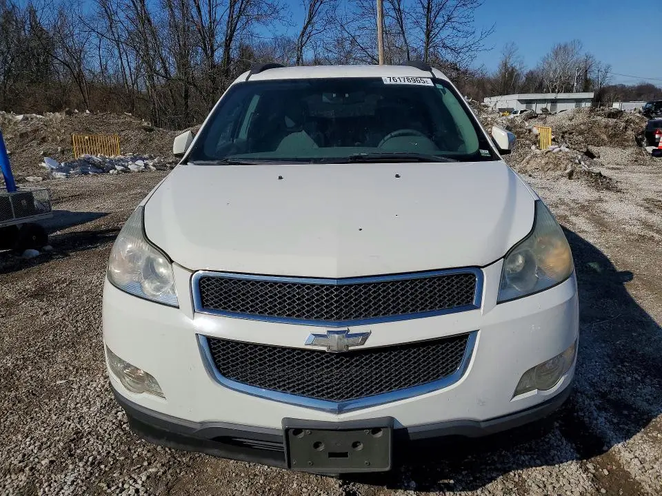 2011 CHEVROLET TRAVERSE LT  
