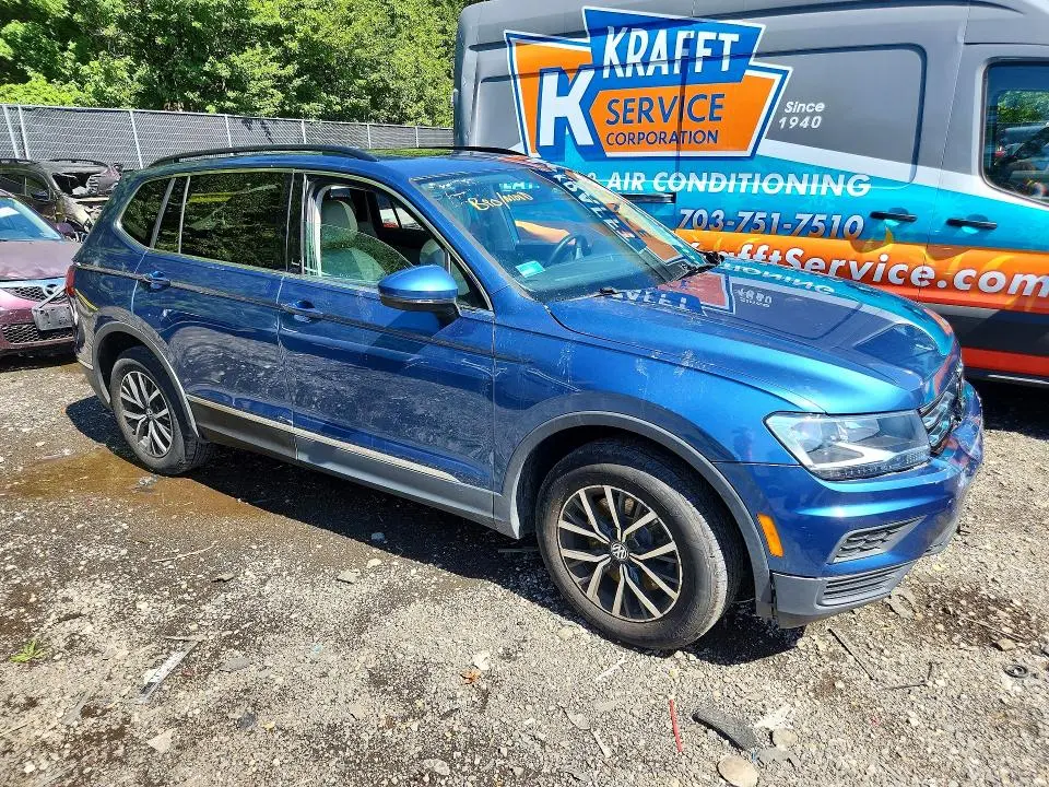 2020 VOLKSWAGEN TIGUAN SE  