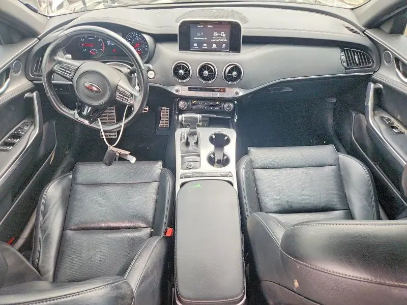 2021 KIA STINGER GT  