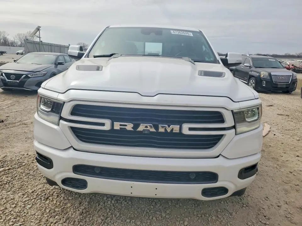 2019 RAM 1500 LARAMIE  