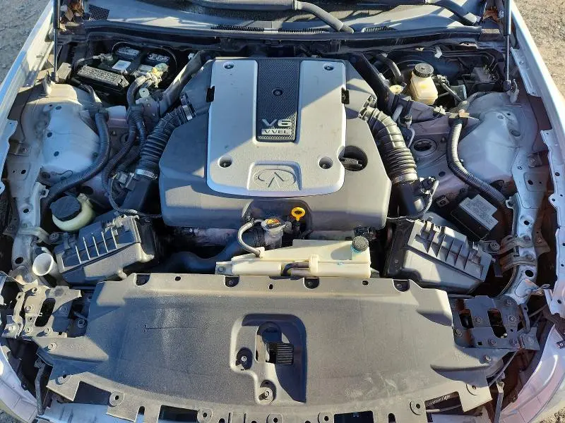 2011 INFINITI G37 BASE  