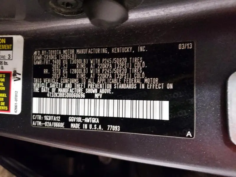 2013 TOYOTA VENZA LE  