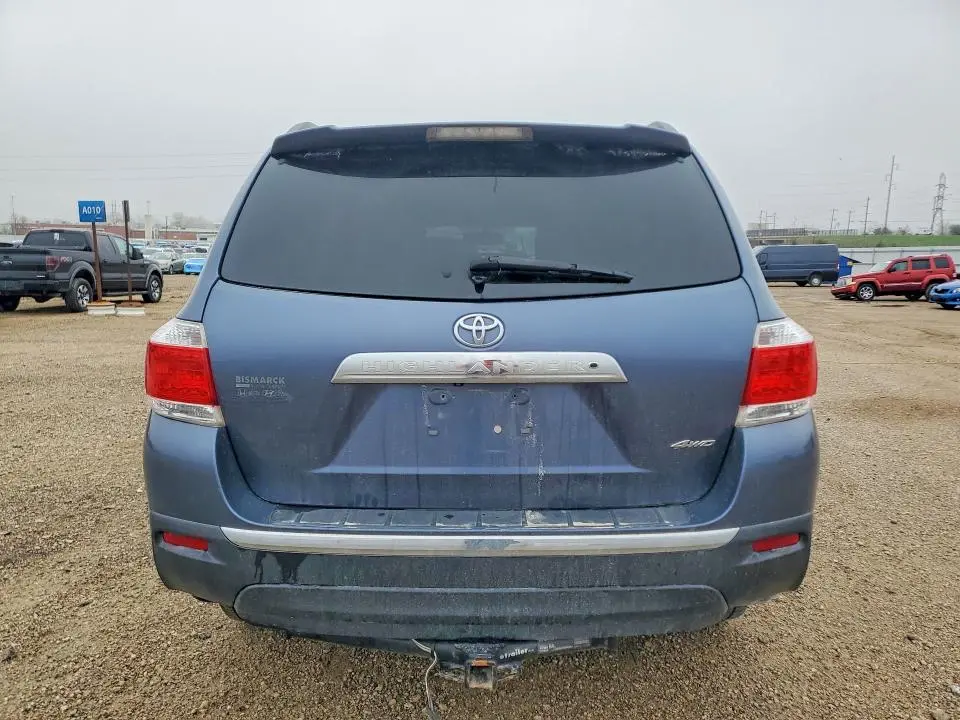 2012 TOYOTA HIGHLANDER LIMITED  