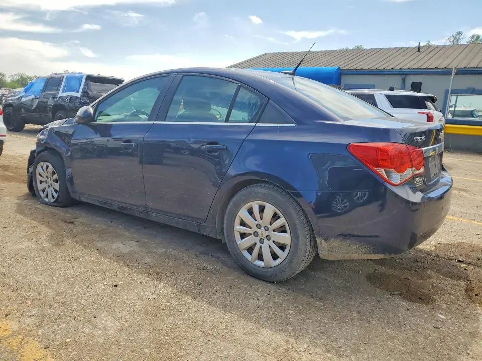 2011 CHEVROLET CRUZE LT  