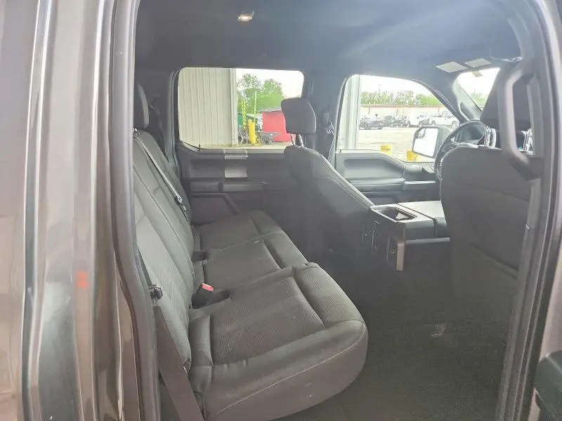 2016 FORD F150 SUPERCREW  